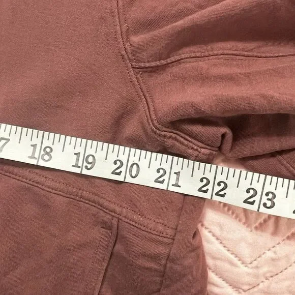 Athleta Lotus Wrap. Color dark plum extra small / small oversized pockets - Picture 10 of 13